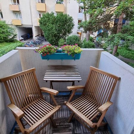 Schwabing Studio With Garden Views Munich Extérieur photo