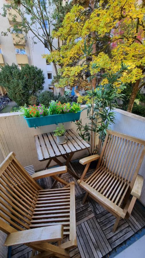 Schwabing Studio With Garden Views Munich Extérieur photo